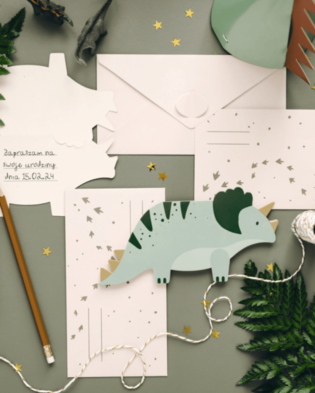 Set de 6 invitații dinozauri pentru petrecere