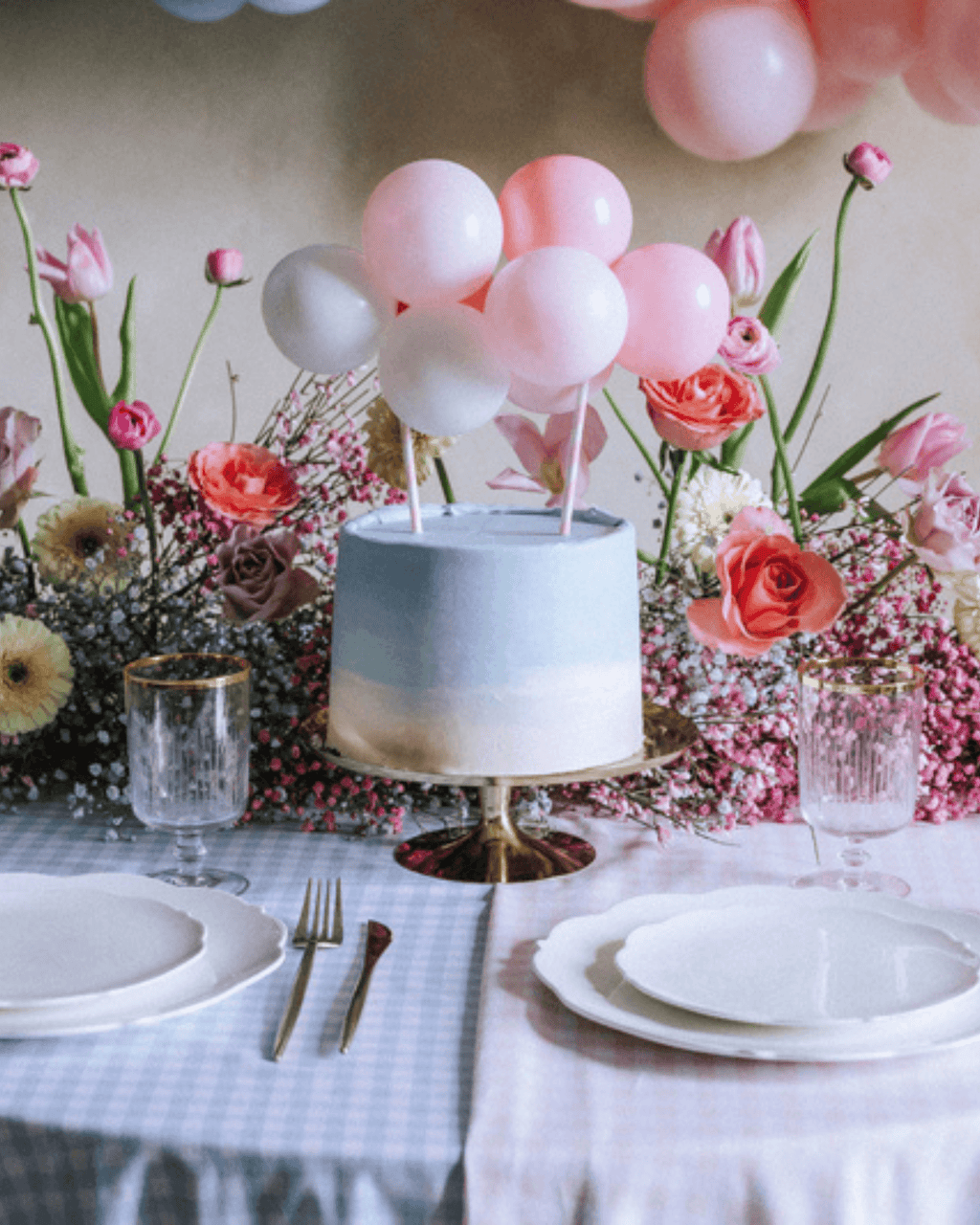 Topper pentru tort cu baloane roz