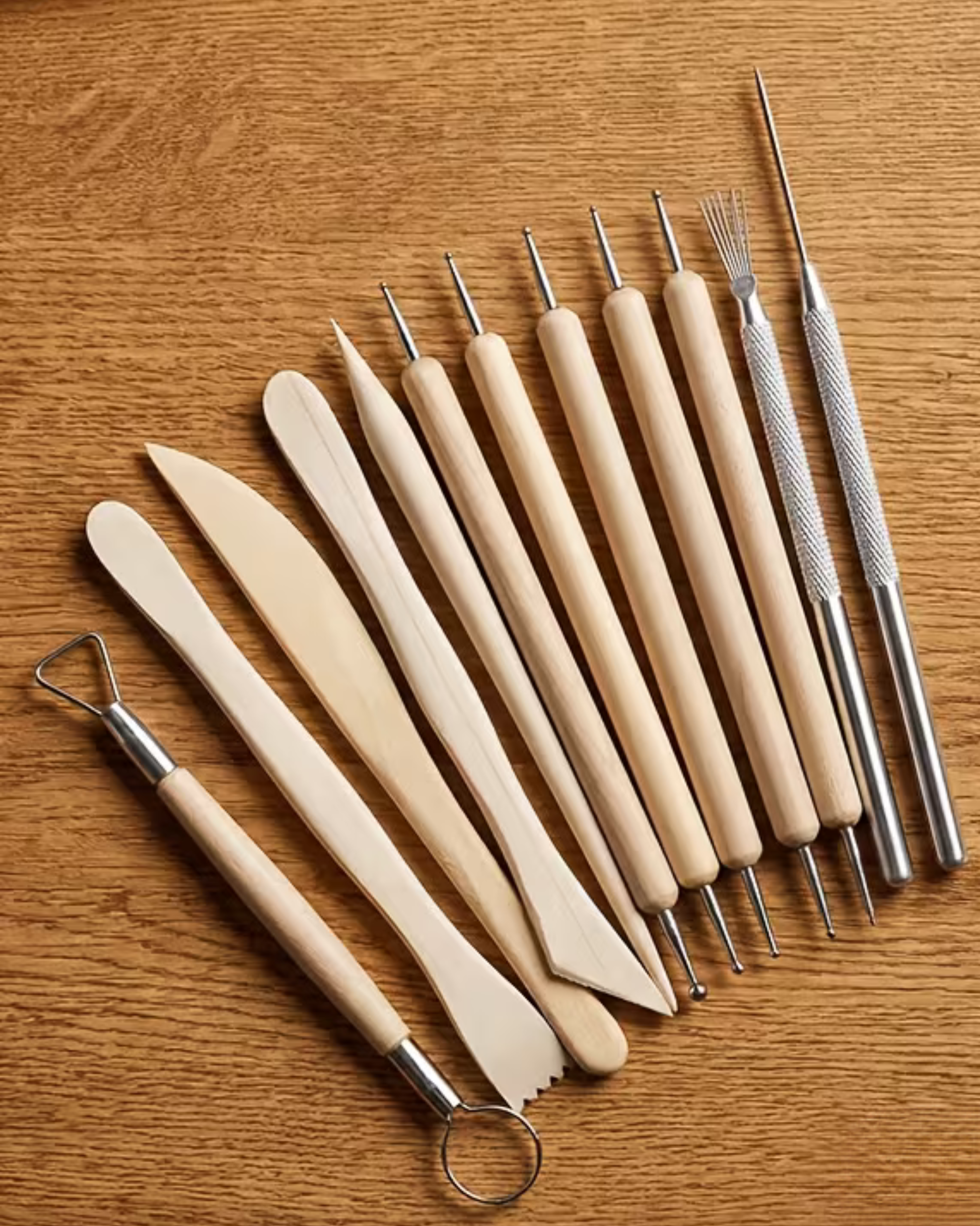 Set 12 ustensile pentru modelaj pastă de zahăr – lemn și metal
