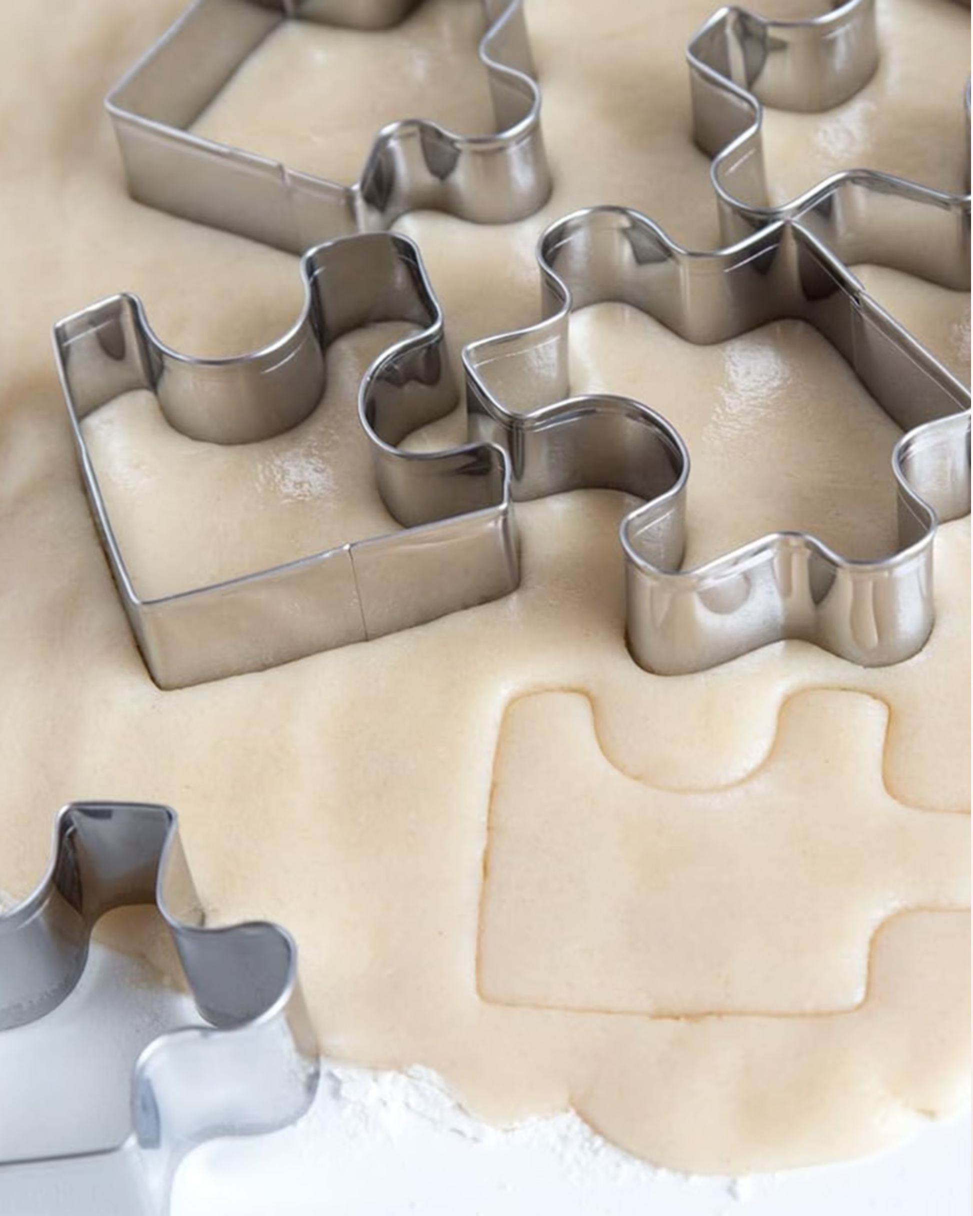 Set 4 decupatoare pentru pastă de zahăr "Puzzle"