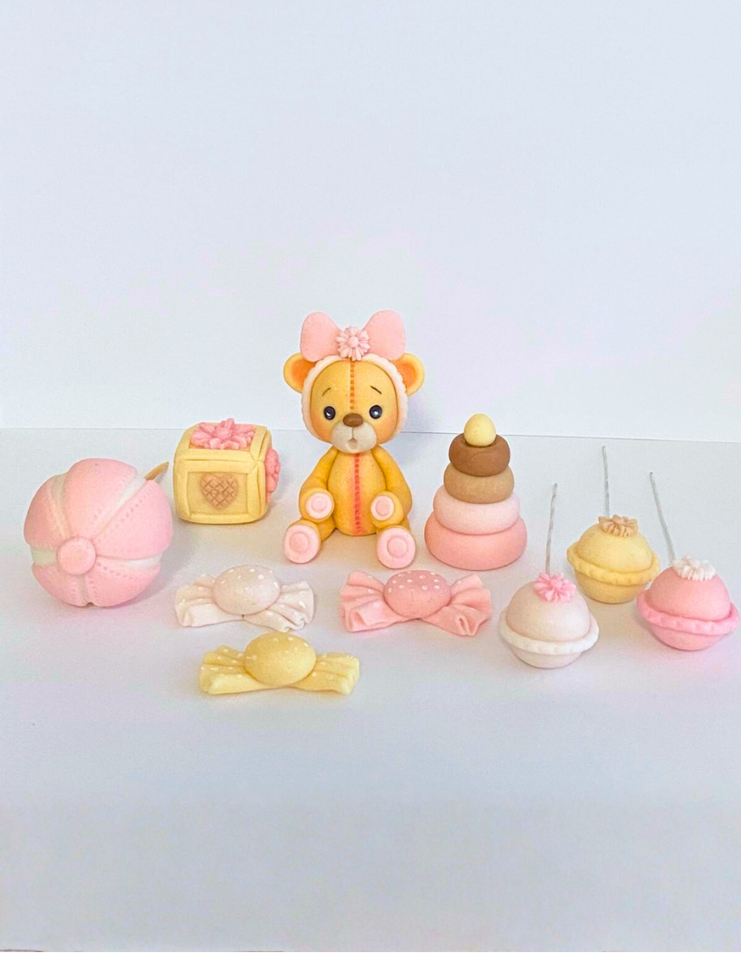 Set Figurine pentru tort - Ursuleț fetiță