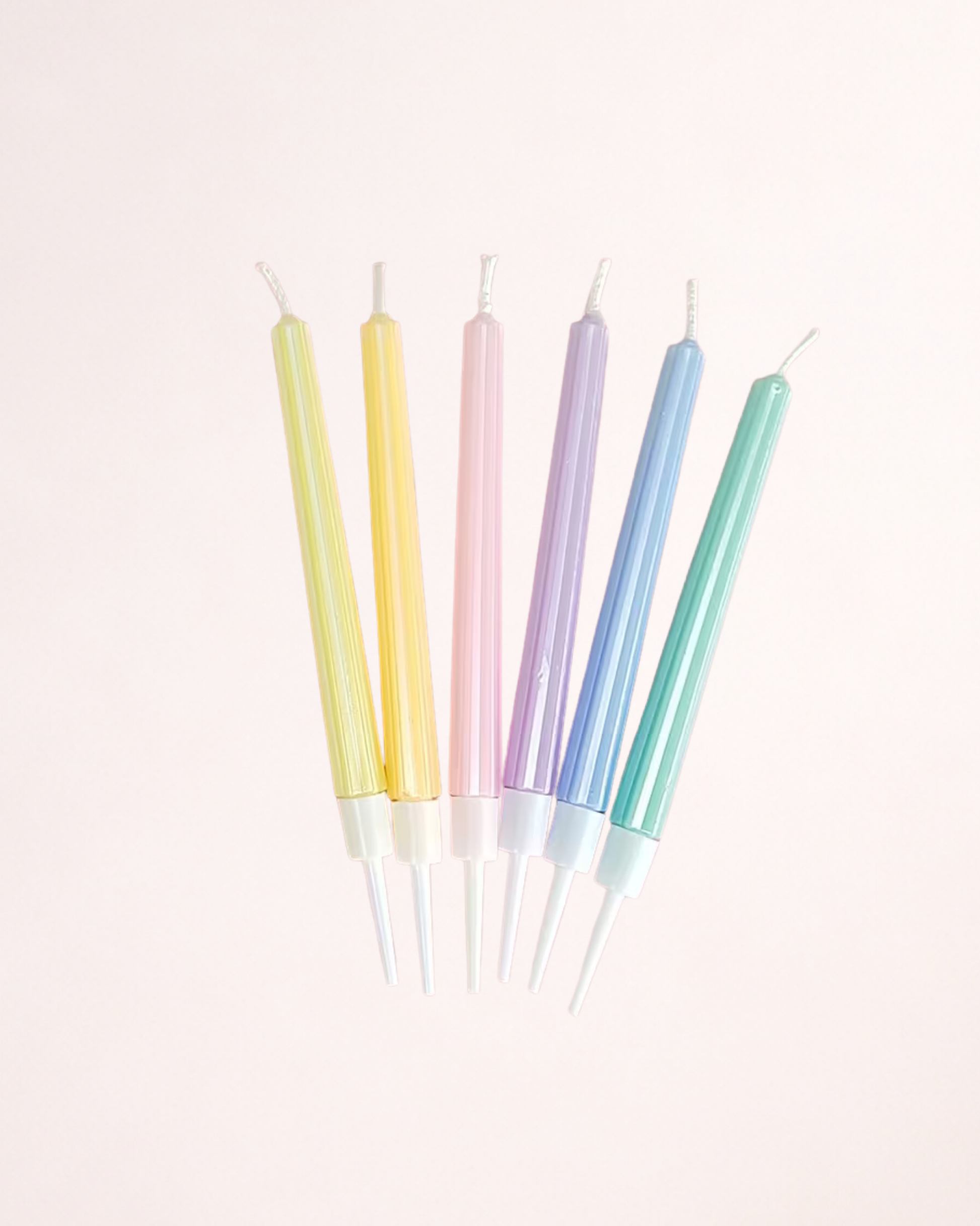 Set 6 lumânări pastel sidefate pentru tort