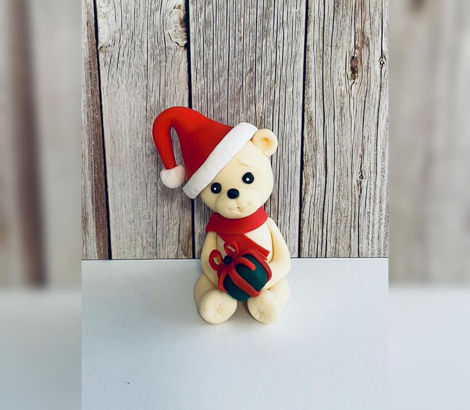 Figurină tort Ursuleț Crăciun