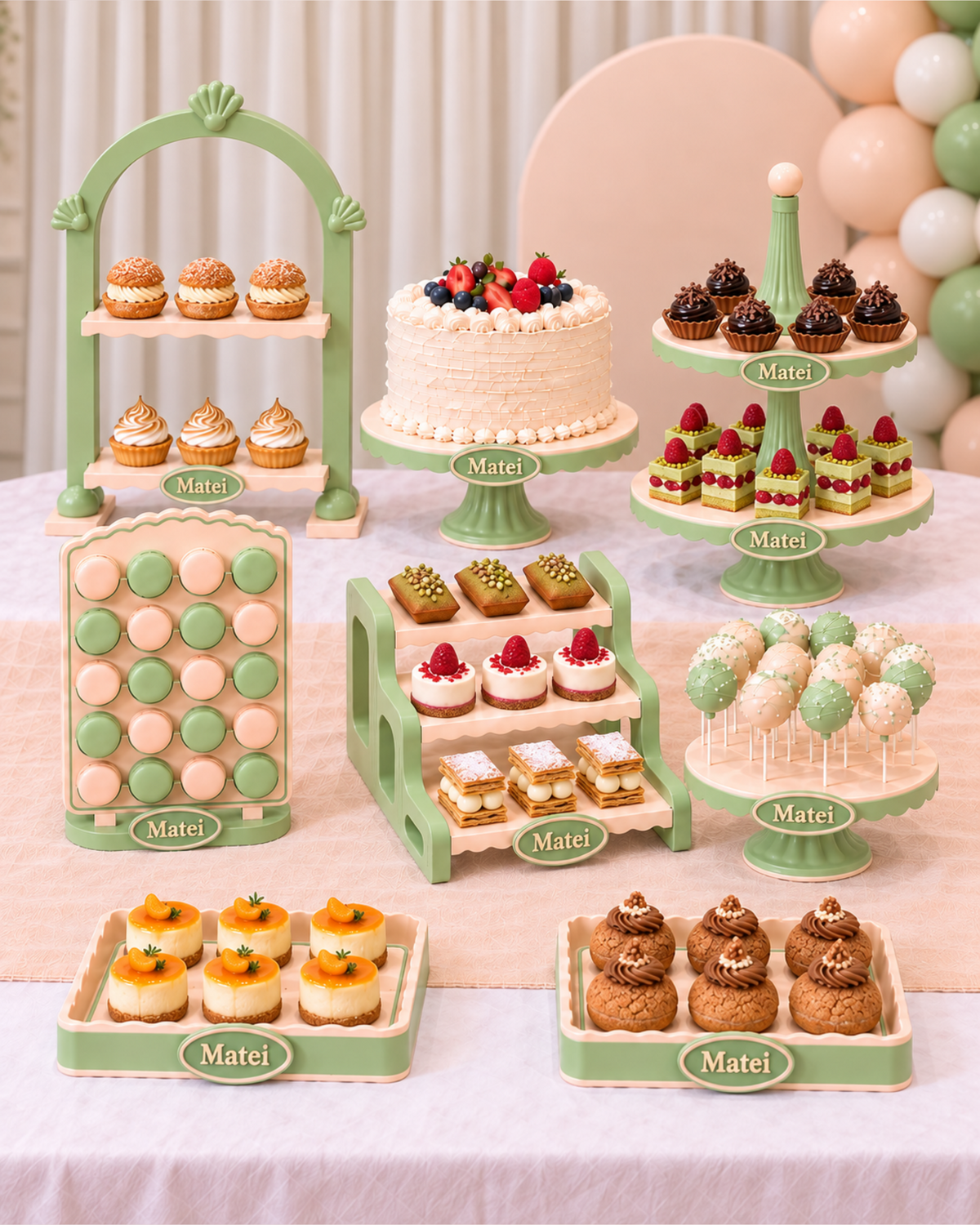 Set personalizat suporturi pentru prajituri. Ideal pentru candy-bar la botez si aniversare.