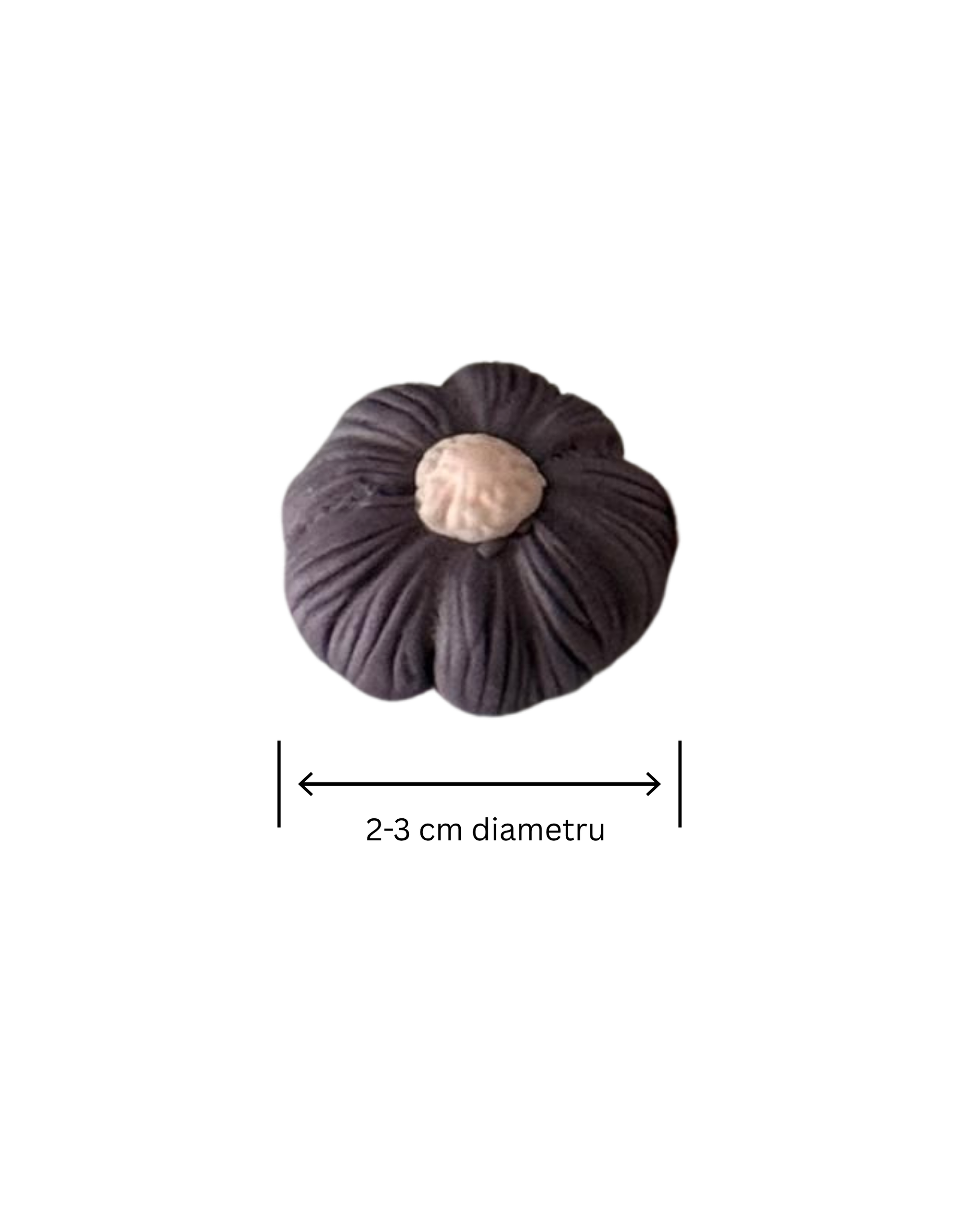 Figurine tort din pasta de zahar in forma de flori