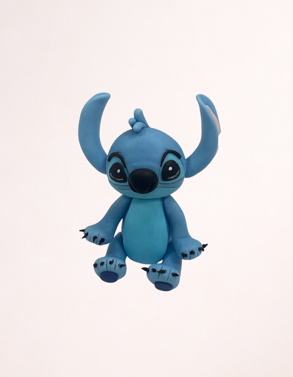 Figurina pentru tort din pasta de zahar in forma de Stitch