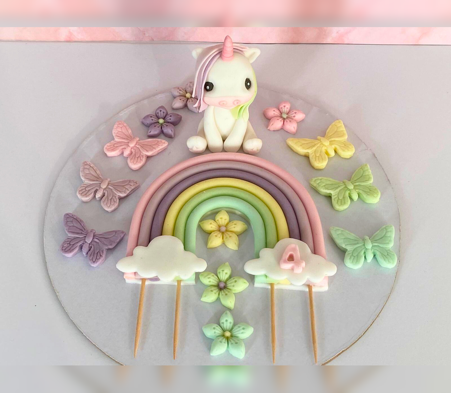 Set figurine pentru tort in forma de Unicorn