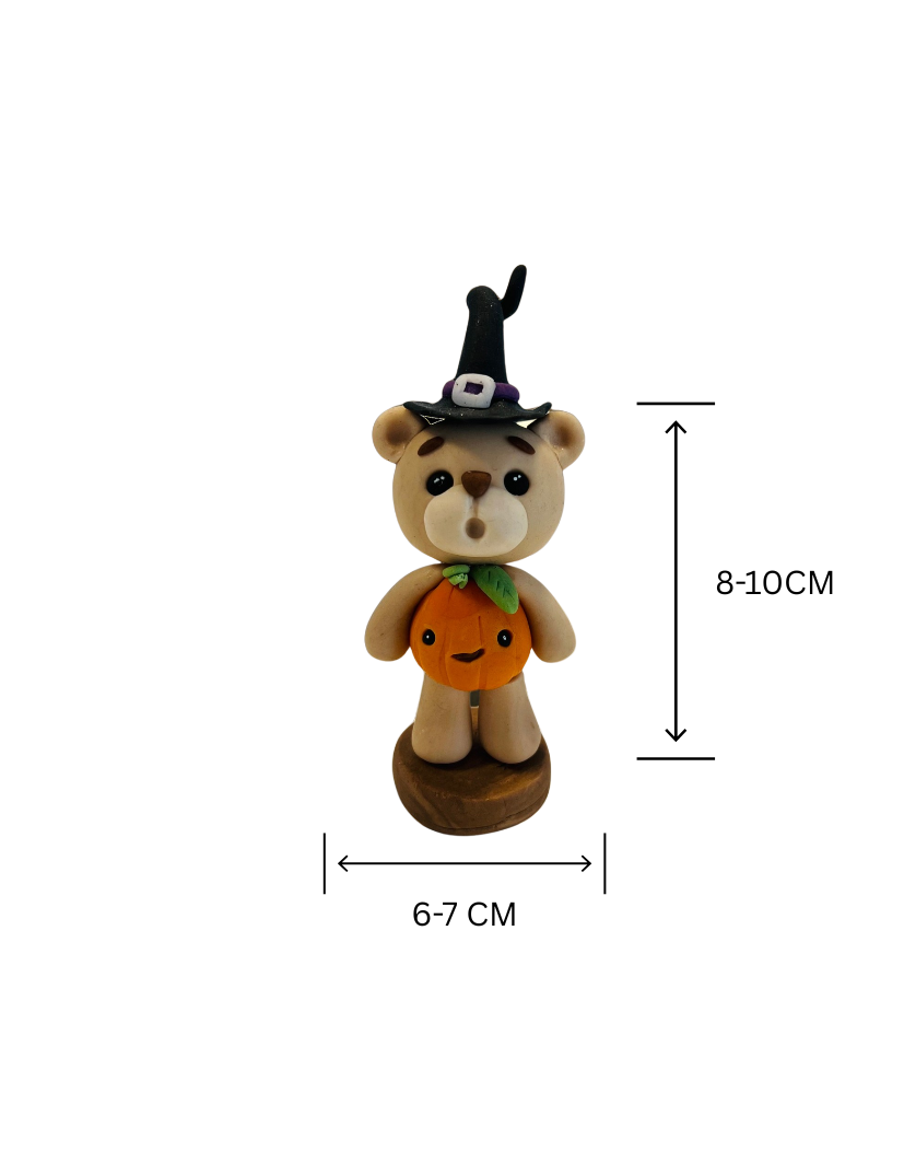 Figurină tort în formă de ursuleț Halloween, realizată manual din pastă de zahăr