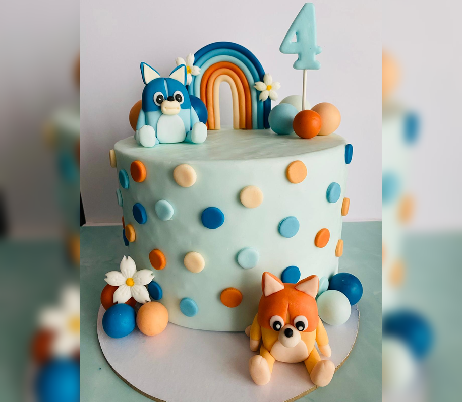 Set figurine tort pasta de zahar cu personajele din desenele animate Bluey